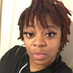 Meet your Posher, Laniece